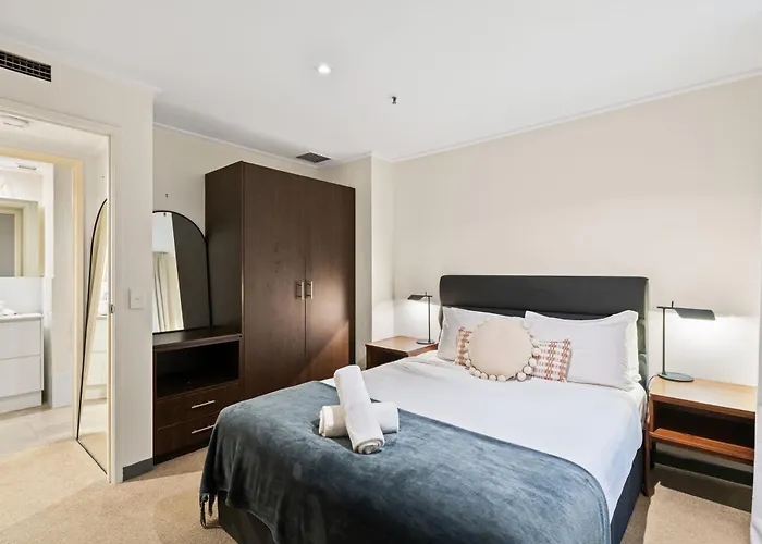 Gordon House Apartments